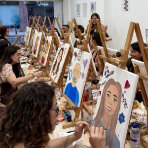 ¡Lienzo retrato! Pinta a tu Acompañante
